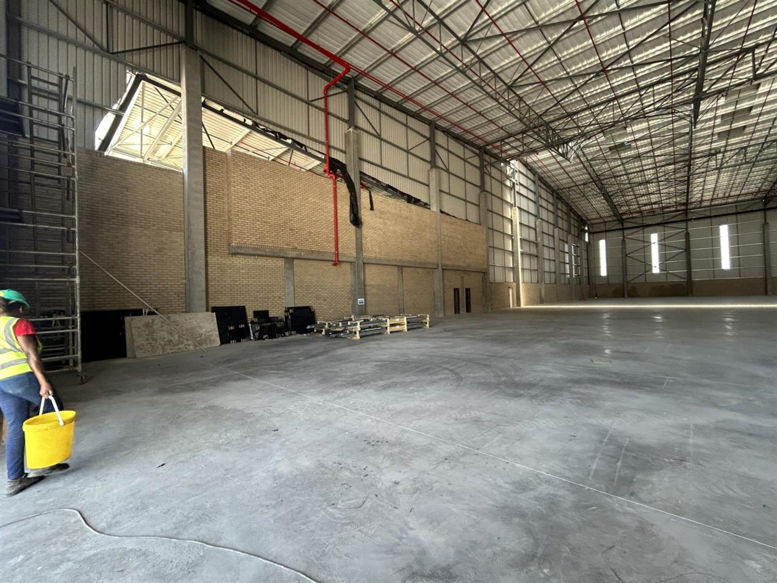 3921  m² Industrial space in Louwlardia photo number 2