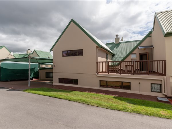 5 Bedroom Townhouse 5 Bedroom Townhouse