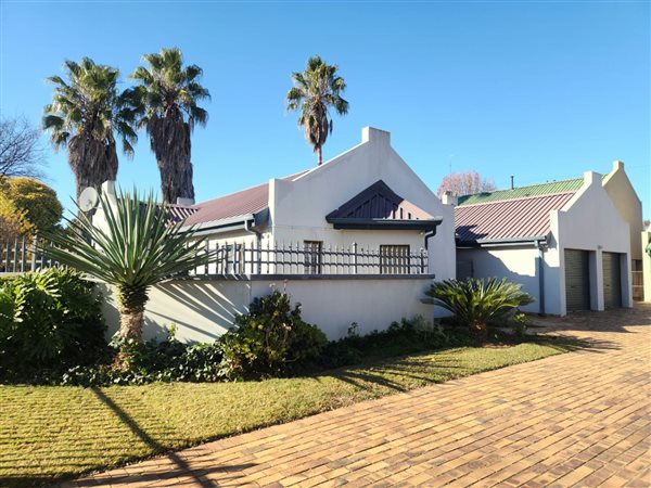 3 Bedroom House 3 Bedroom House