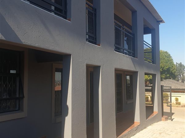 1 Bed Flat in Mamelodi East