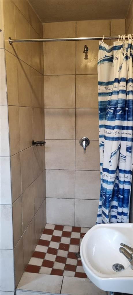 1 Bed Flat in Mamelodi East photo number 17