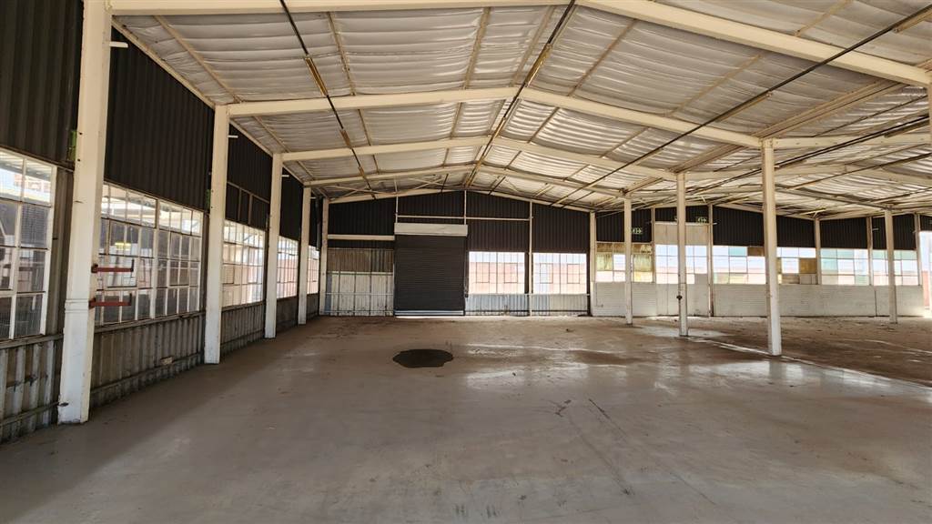 54000  m² Industrial space in Rosslyn photo number 22