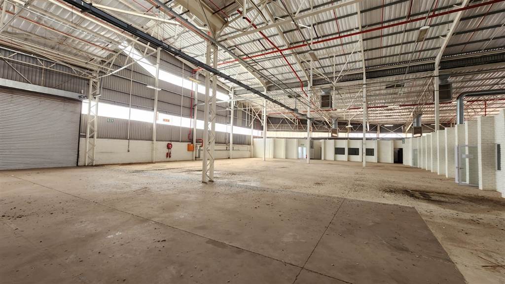 54000  m² Industrial space in Rosslyn photo number 3