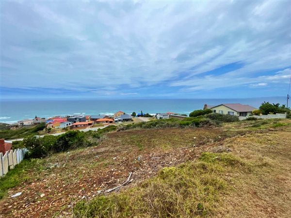 960 m² Land available in Dana Bay