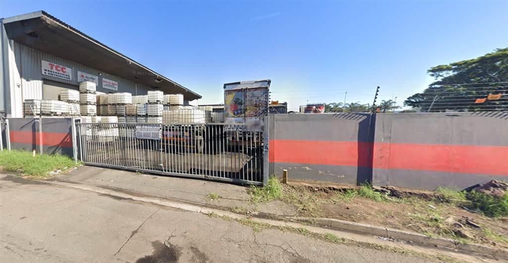 3500  m² Industrial space in Rossburgh photo number 3