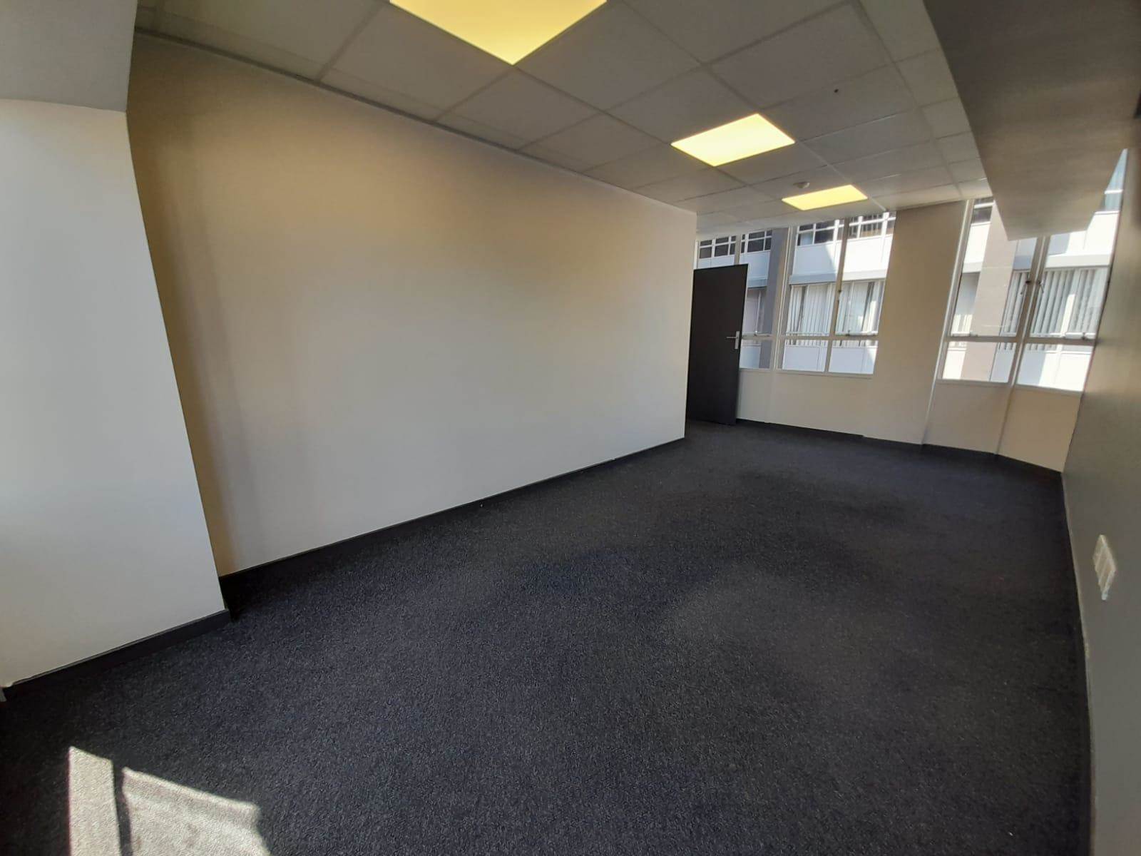105  m² Commercial space in Braamfontein photo number 14