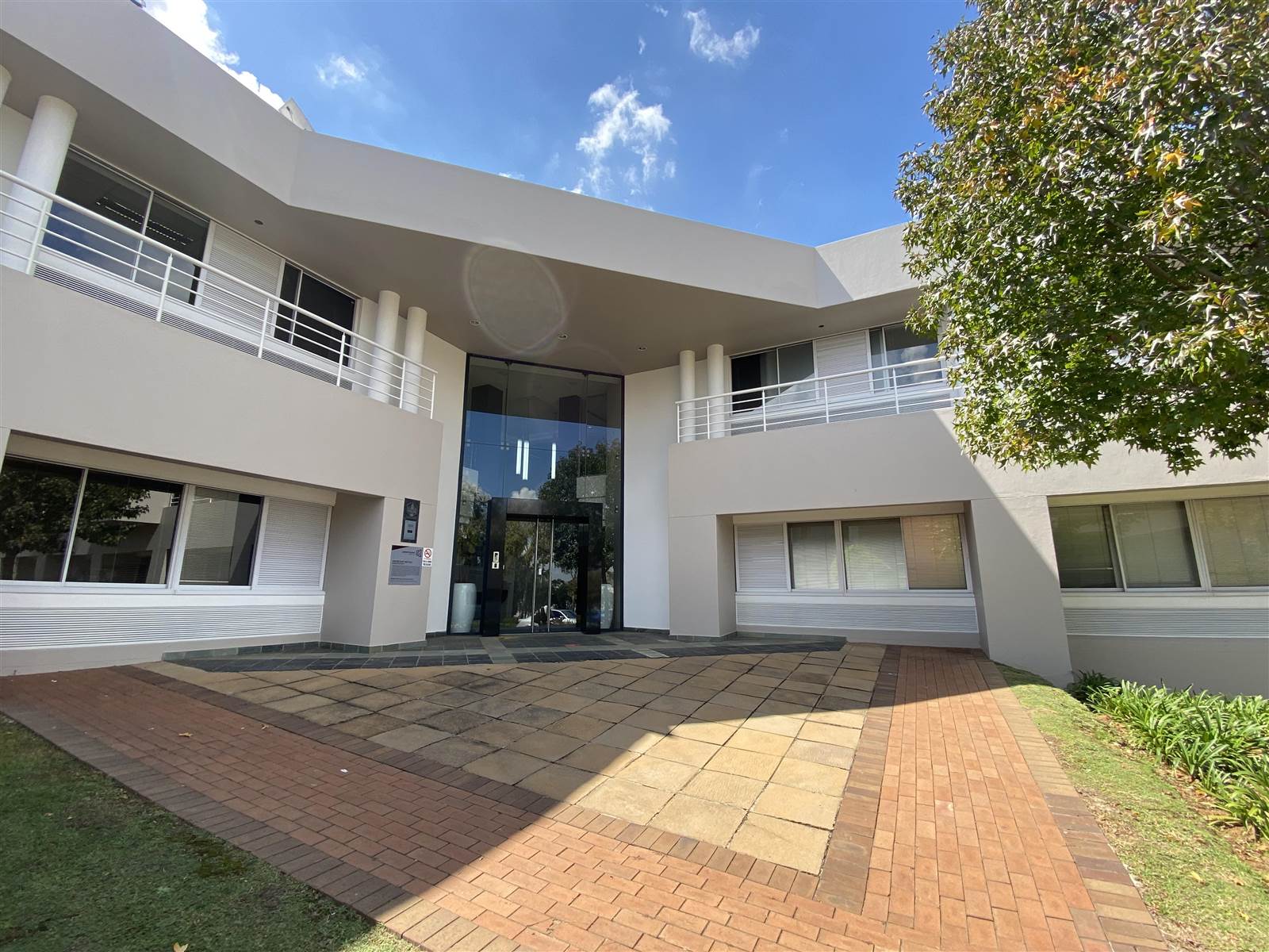 760  m² Commercial space in Woodmead photo number 6