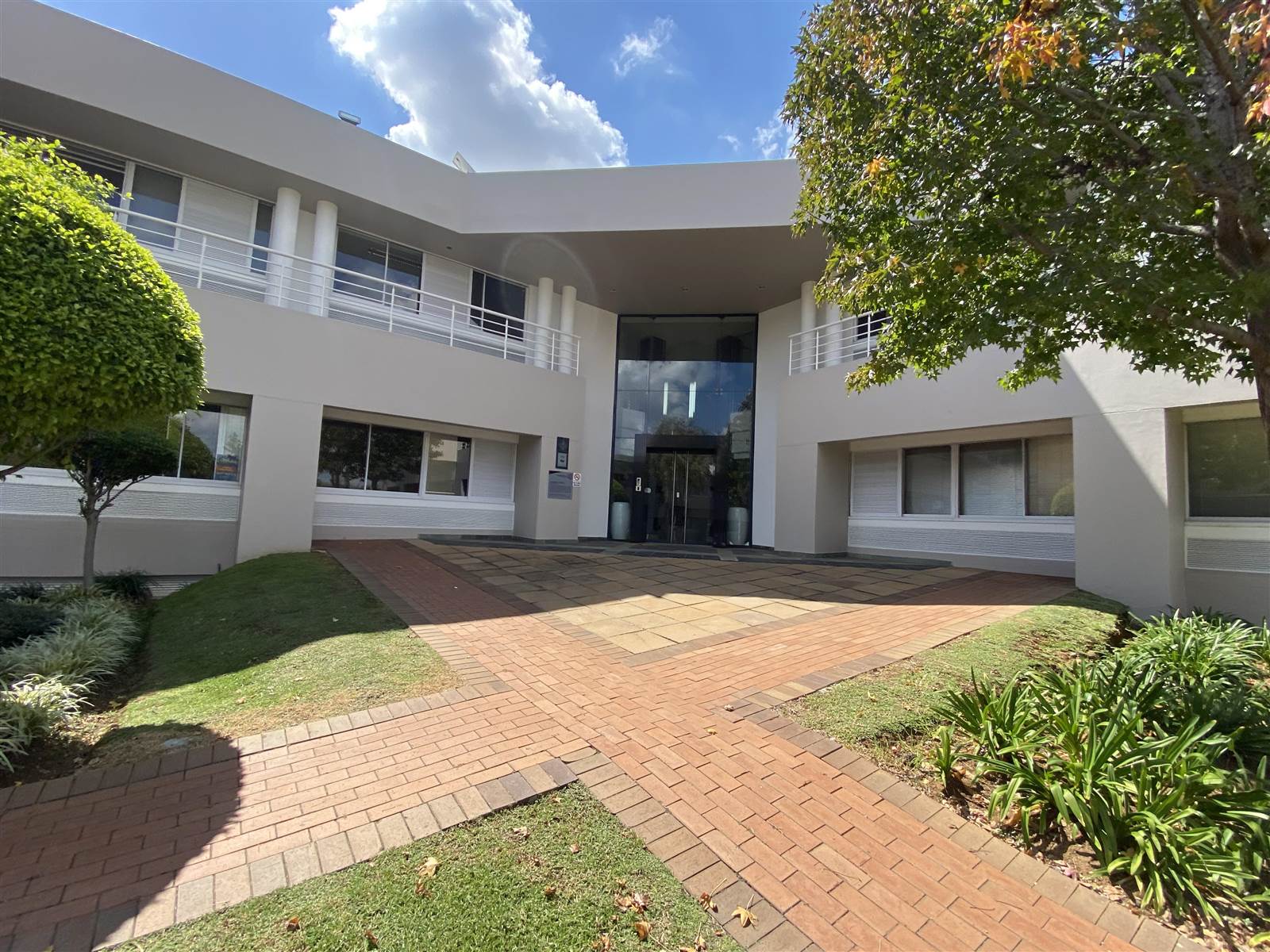 760  m² Commercial space in Woodmead photo number 5