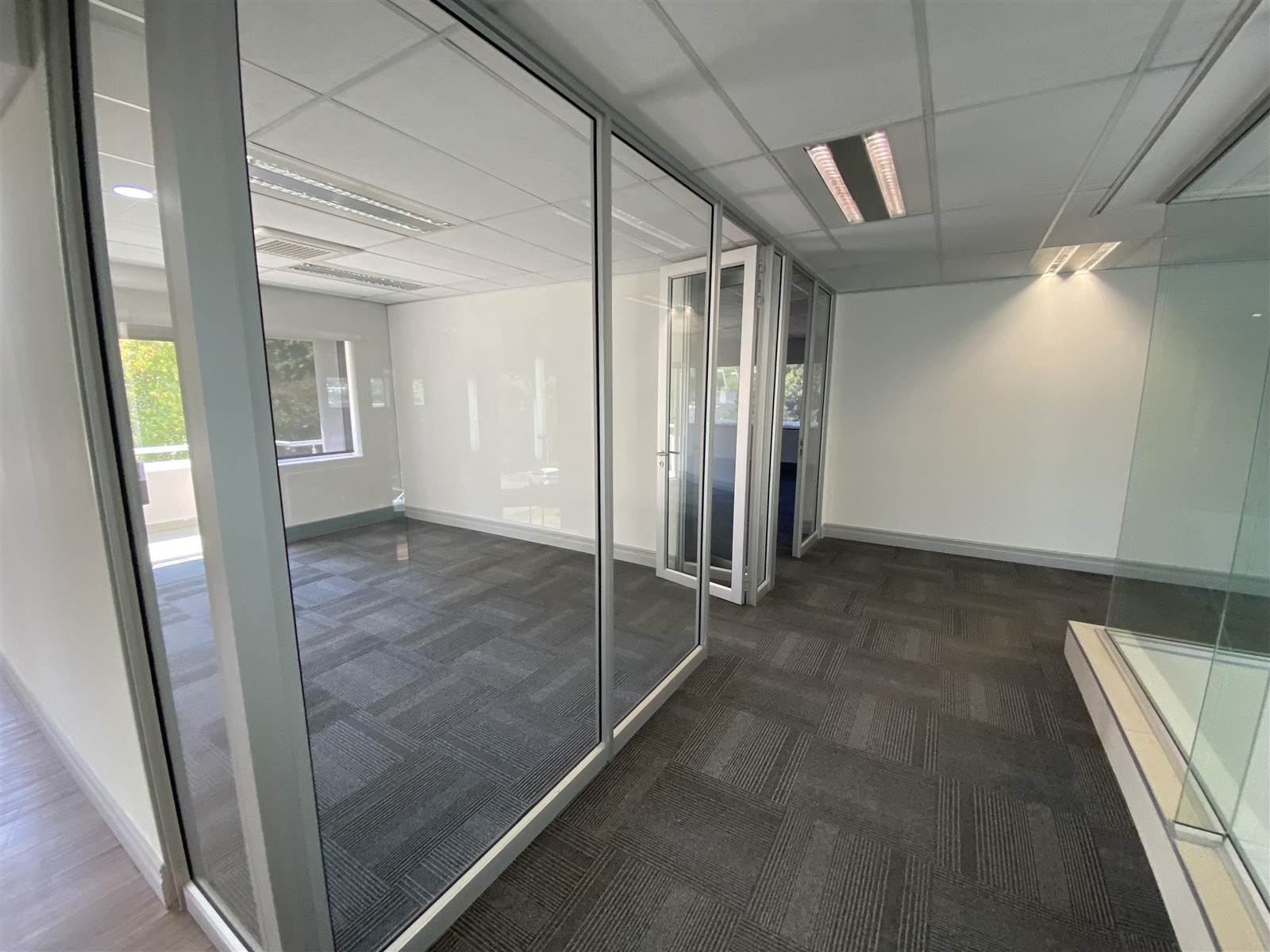 760  m² Commercial space in Woodmead photo number 25