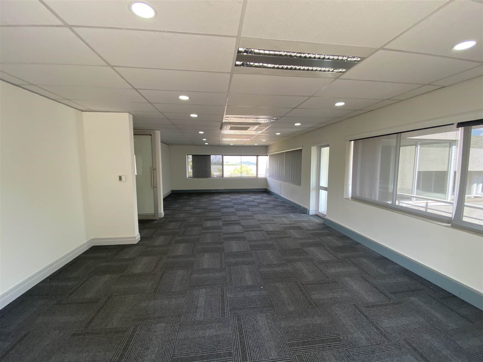 760  m² Commercial space in Woodmead photo number 22