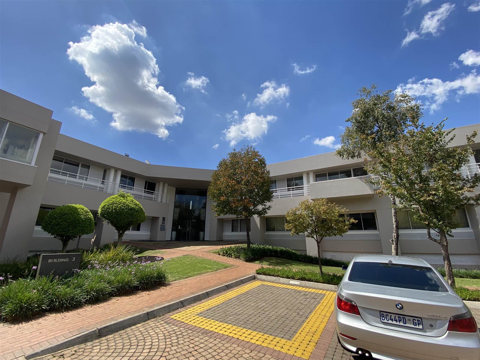 760  m² Commercial space in Woodmead photo number 4