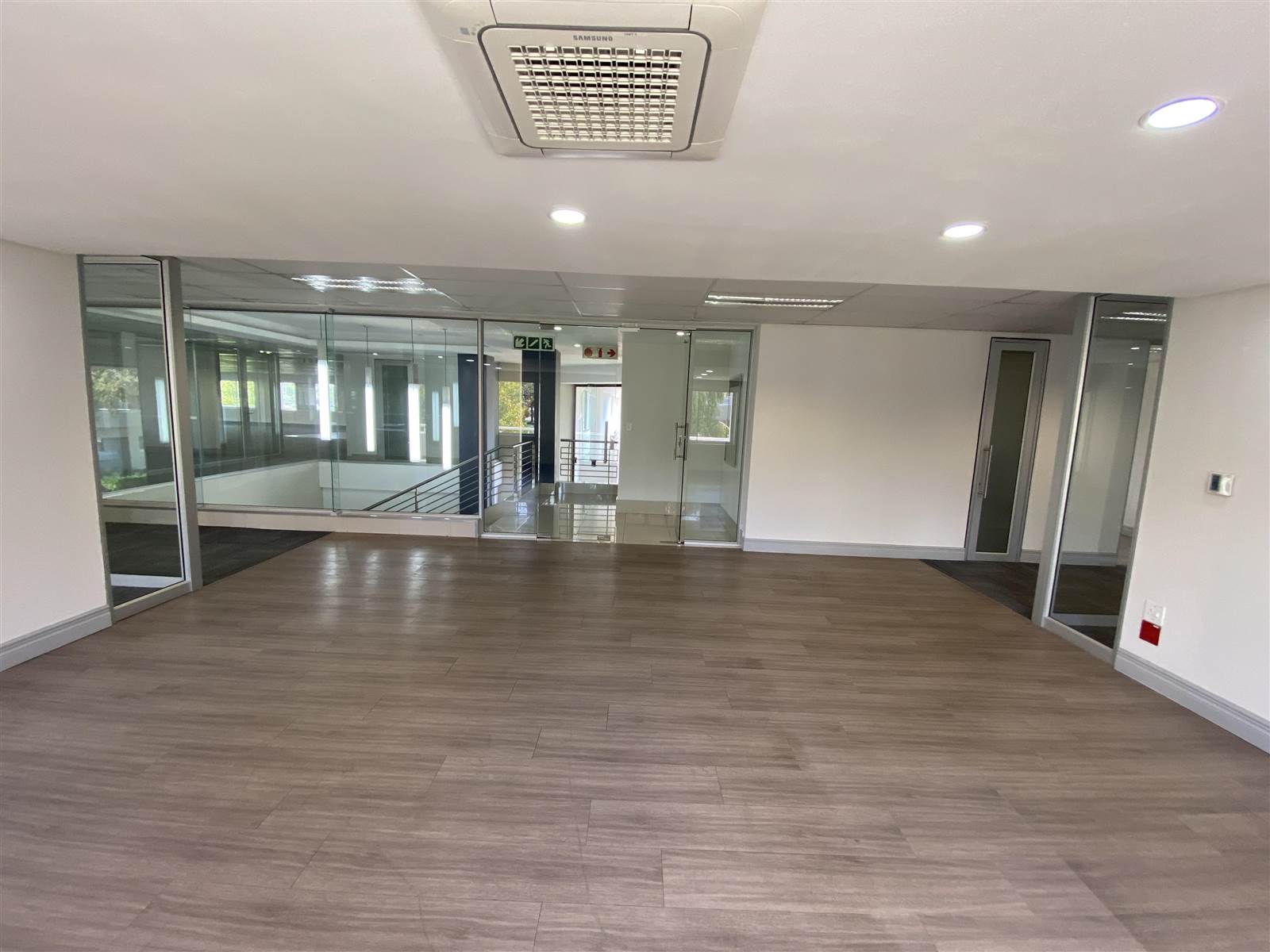 760  m² Commercial space in Woodmead photo number 24