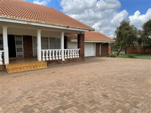 78 ha Farm in Kameeldrift West
