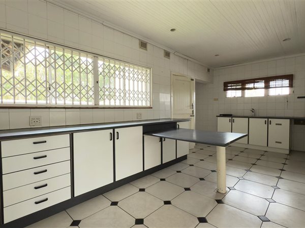 3 Bedroom House 3 Bedroom House