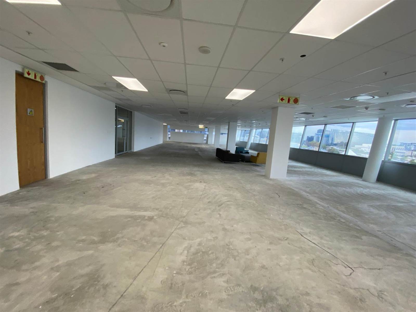 1731  m² Commercial space in Sandhurst photo number 14