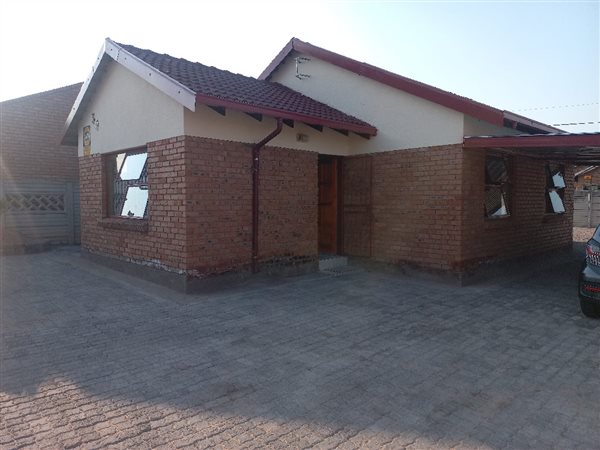 3 Bed House in Ivydale