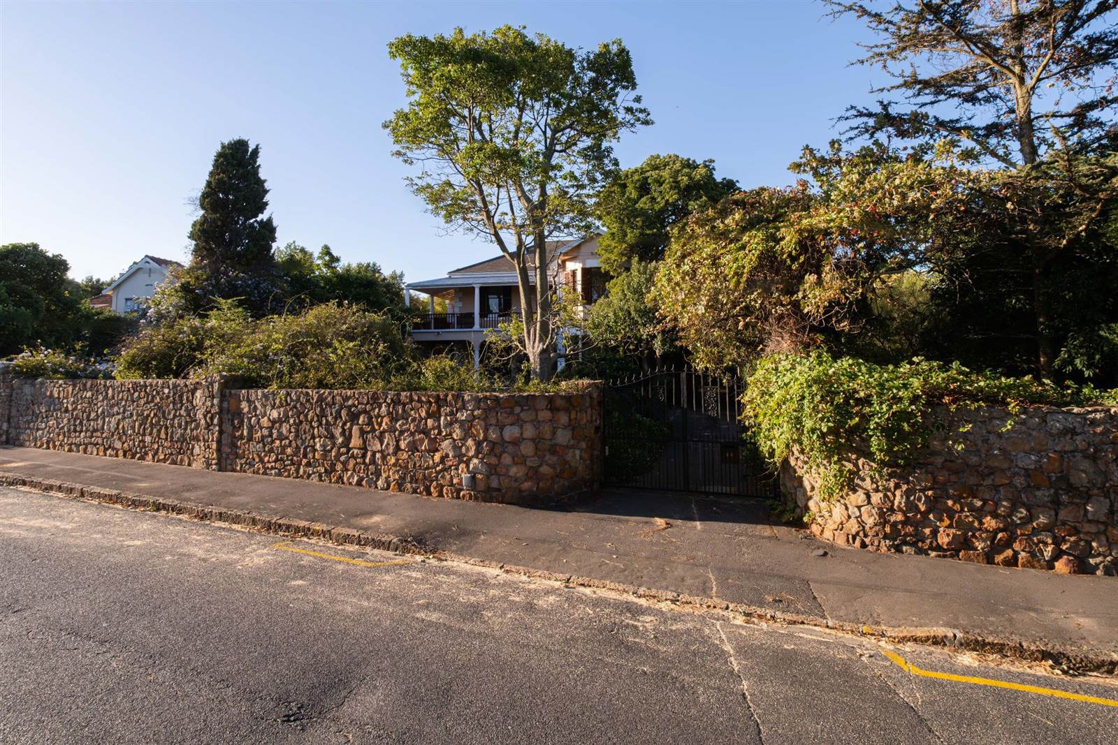 5 Bed House in Rondebosch photo number 6