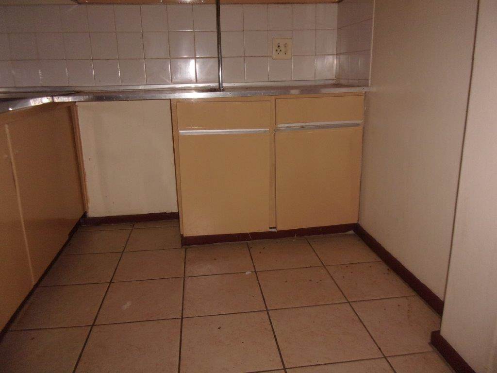 1 Bed Apartment in Pretoria North photo number 3