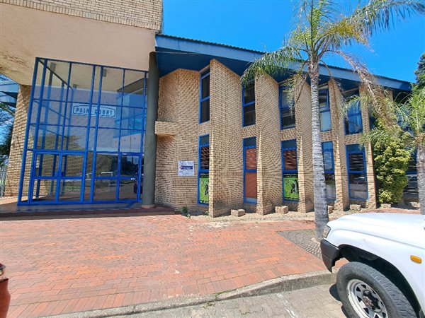 128  m² Office Space in Richards Bay Central