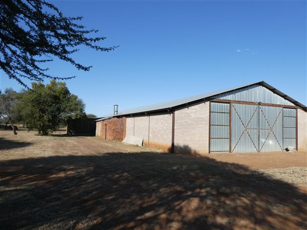 4 ha Smallholding