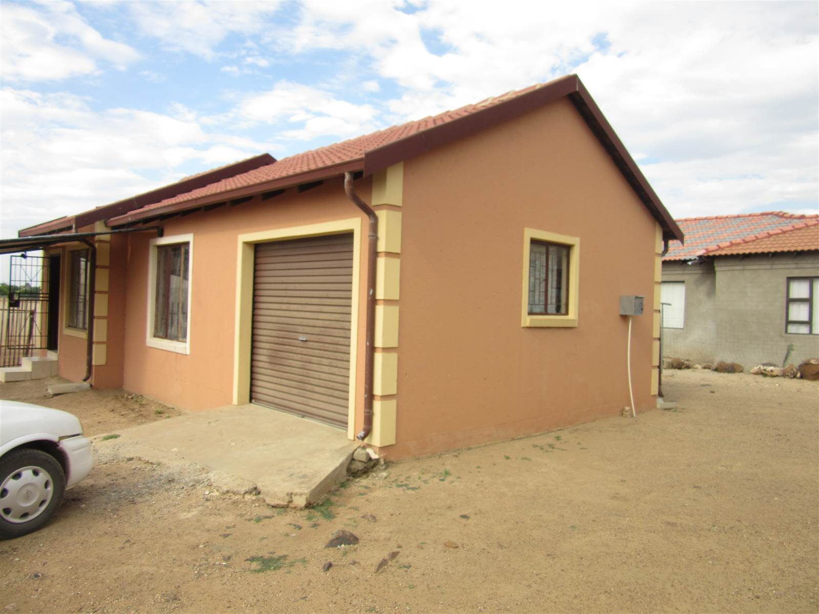 2 Bed House in Vryburg photo number 2
