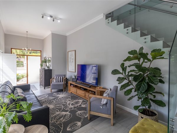 3 Bedroom Townhouse 3 Bedroom Townhouse