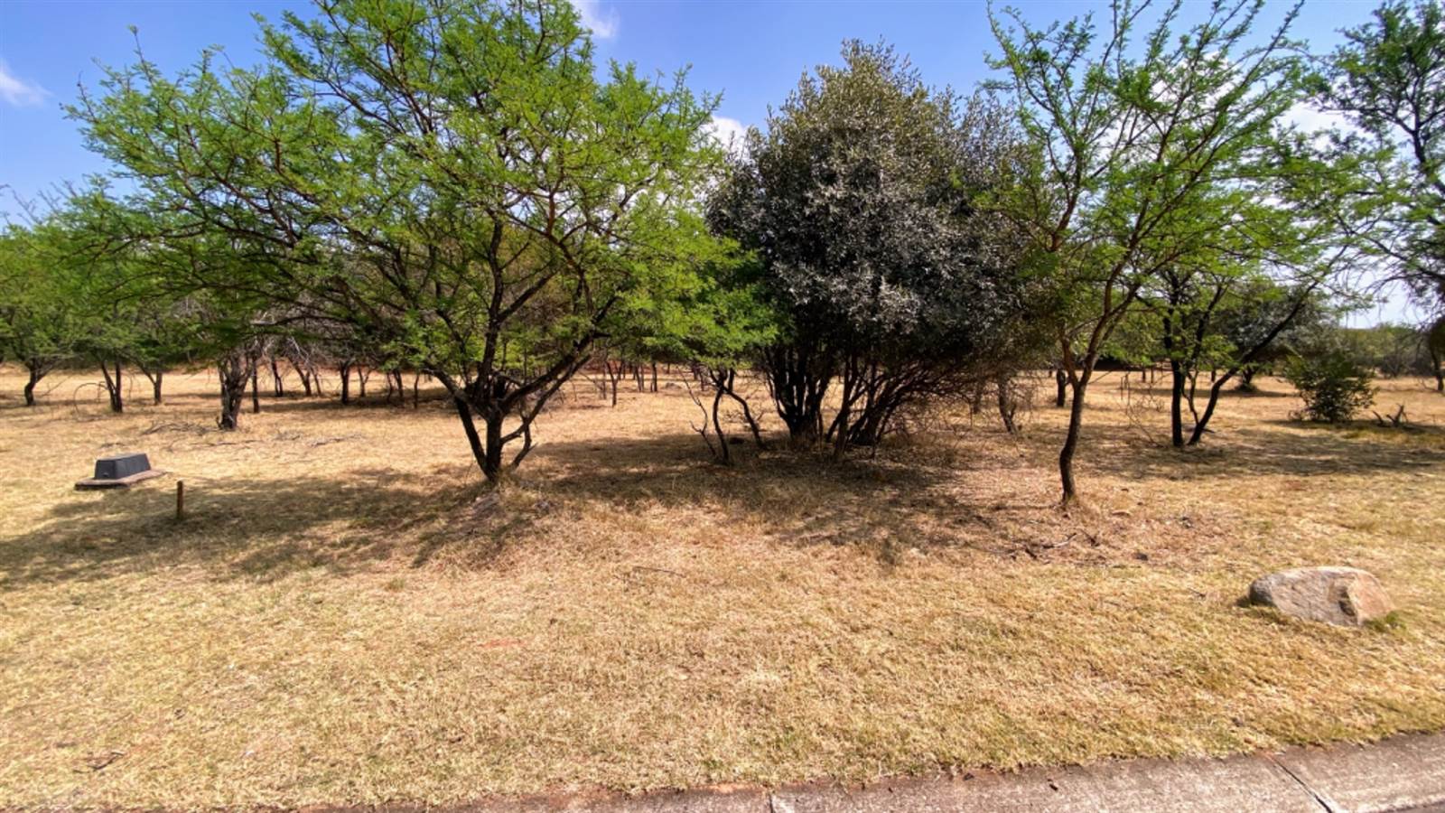 980 m² Land available in Buffelspoort photo number 3