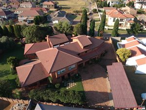 8 Bed House in Cultura Park
