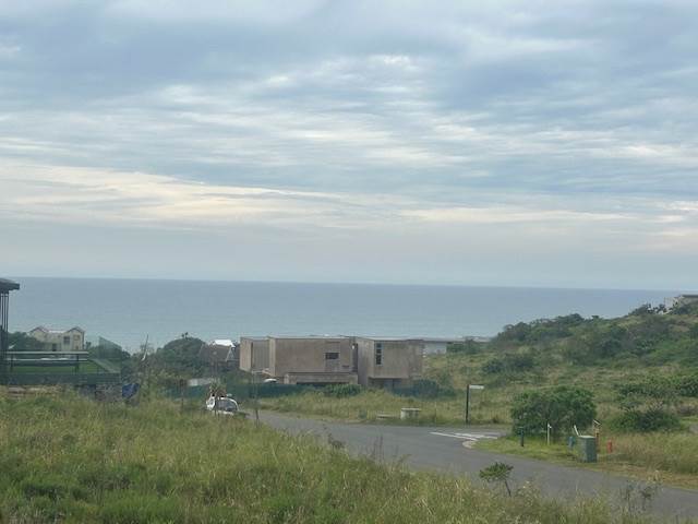 1220 m² Land available in Zululami Luxury Coastal Estate photo number 1