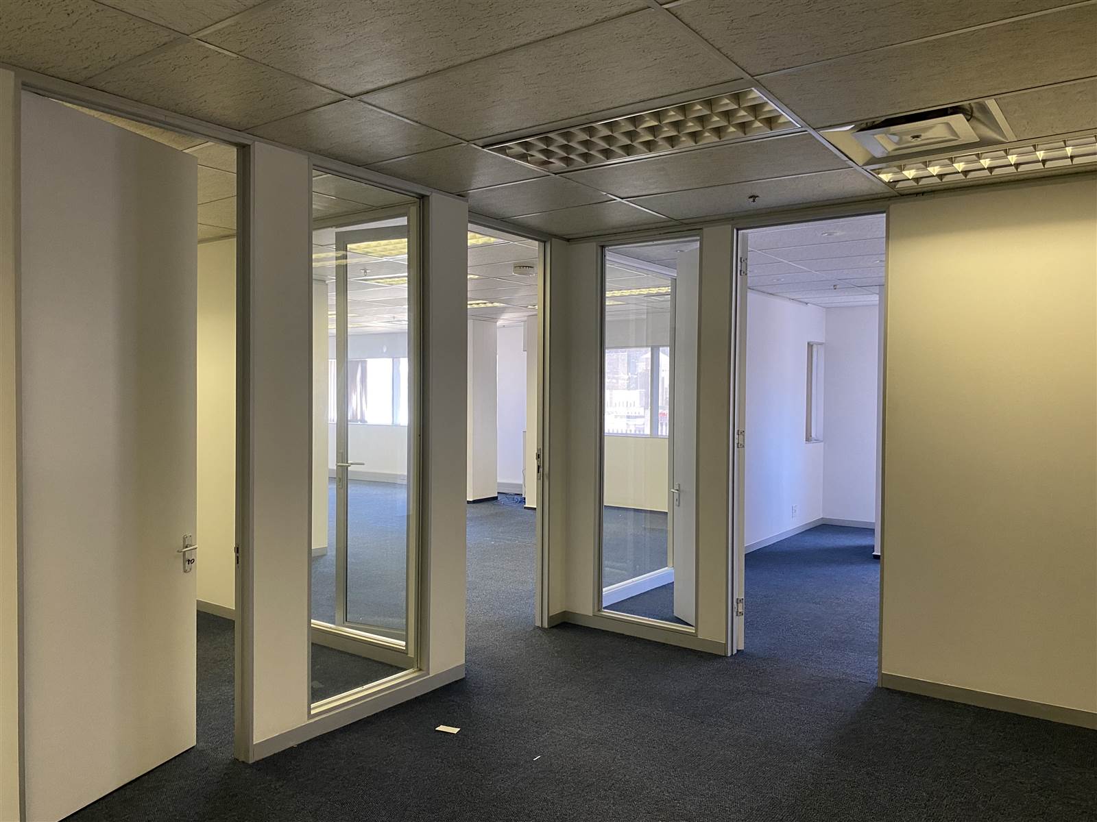 179  m² Commercial space in Cape Town City Centre photo number 12