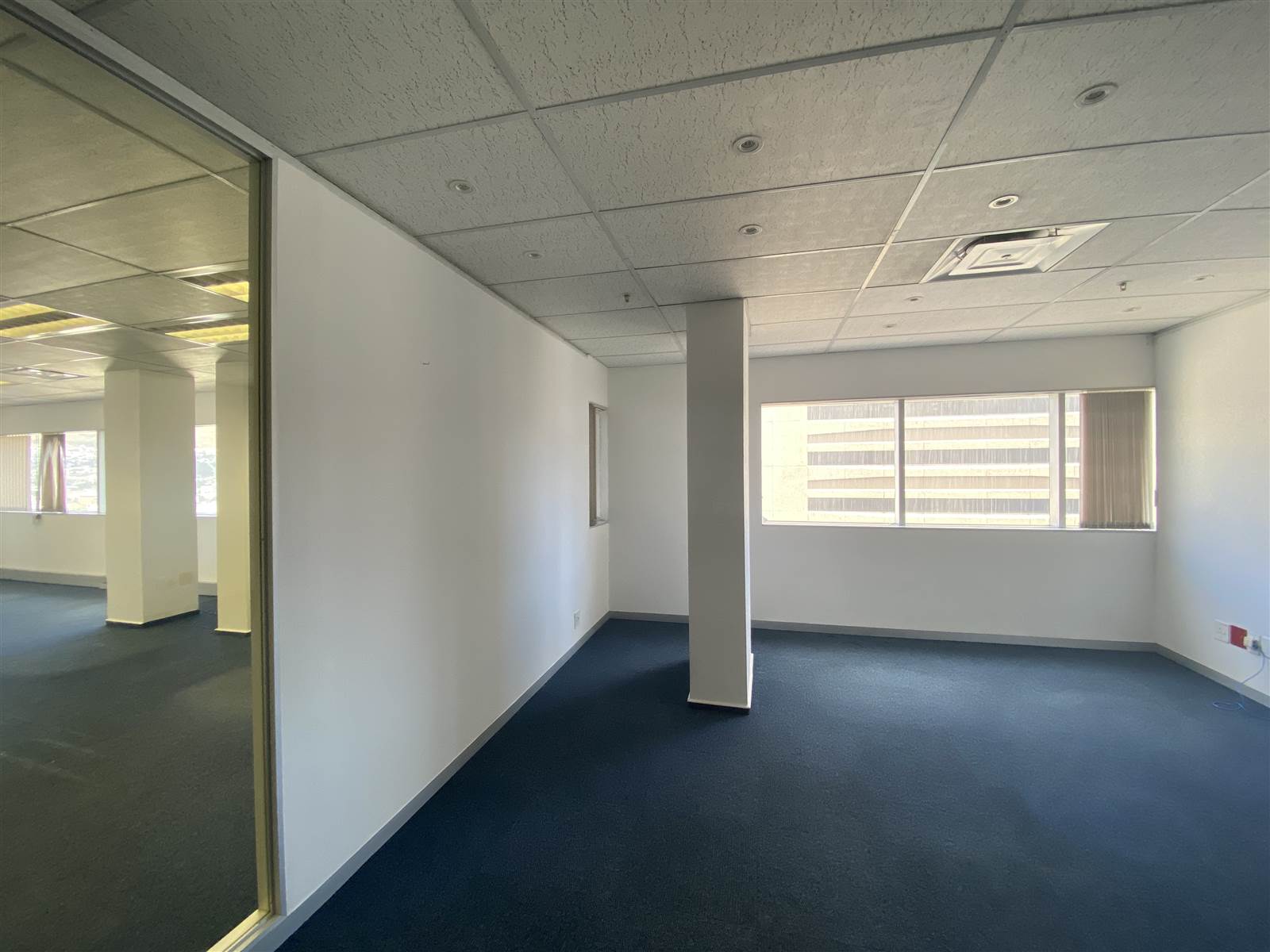 179  m² Commercial space in Cape Town City Centre photo number 13