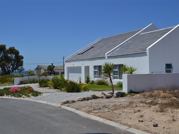 3 Bed House in St Helena Bay
