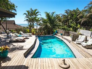 11 Bed House in Zinkwazi Beach