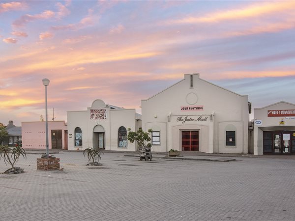 367  m² Commercial space in Port Alfred