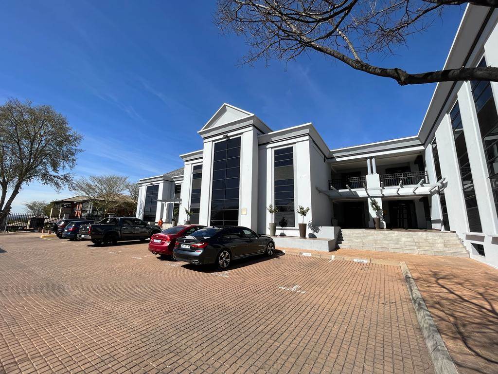 4076  m² Commercial space in Bryanston photo number 2