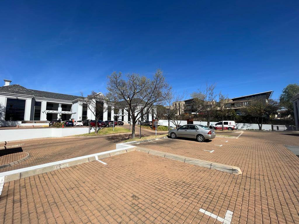 4076  m² Commercial space in Bryanston photo number 12