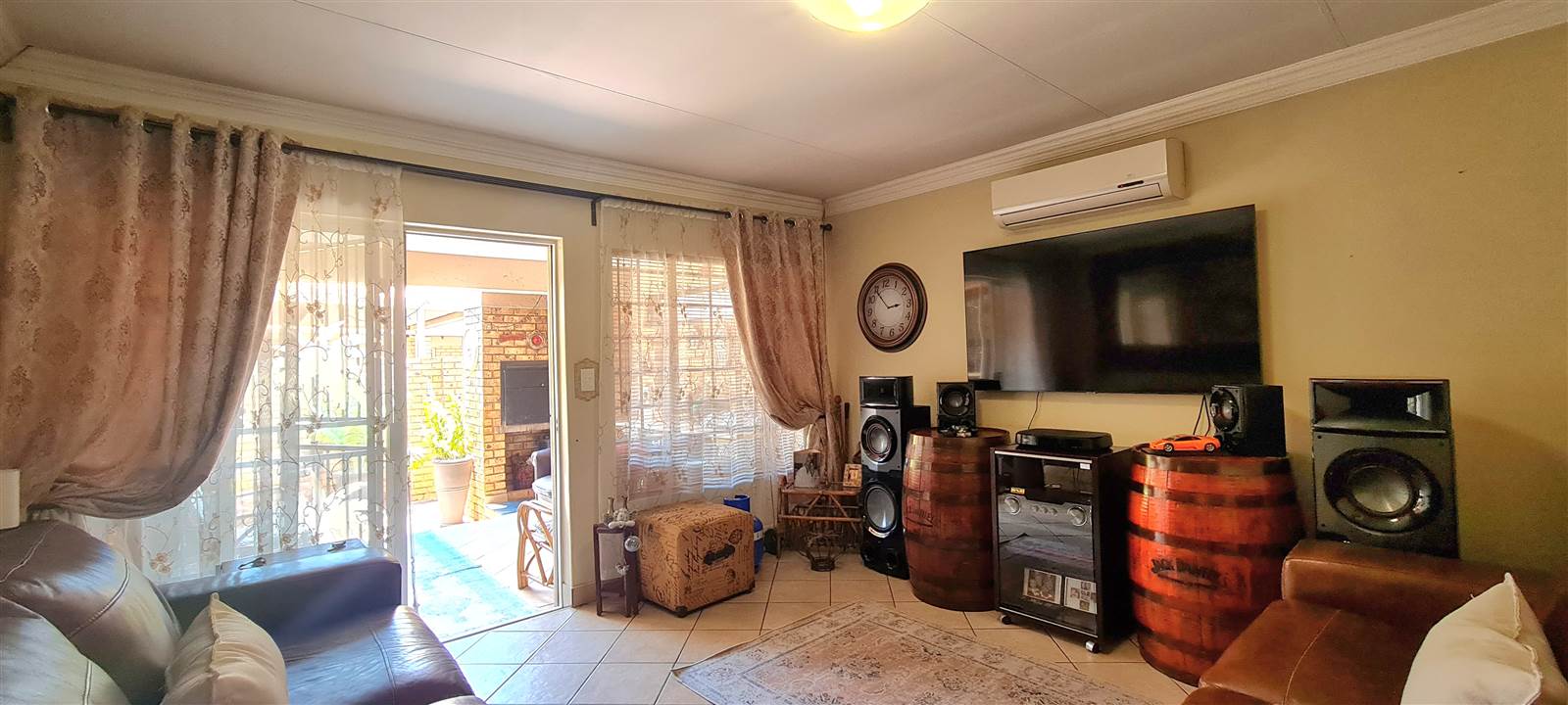 3 Bed Townhouse in Pretoria North photo number 14