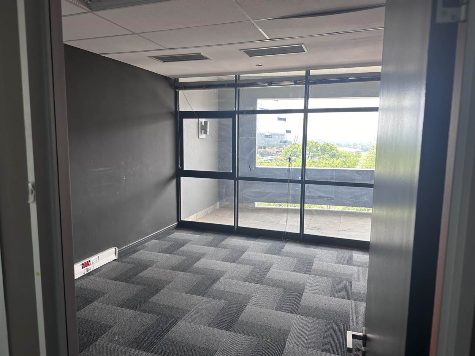 10000  m² Office Space in Menlyn photo number 12