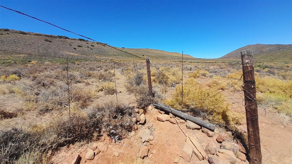 2500 ha Land available in Montagu photo number 13