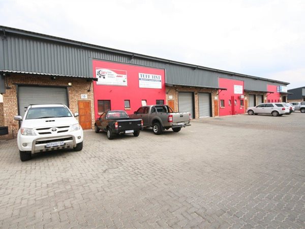 120  m² Industrial space