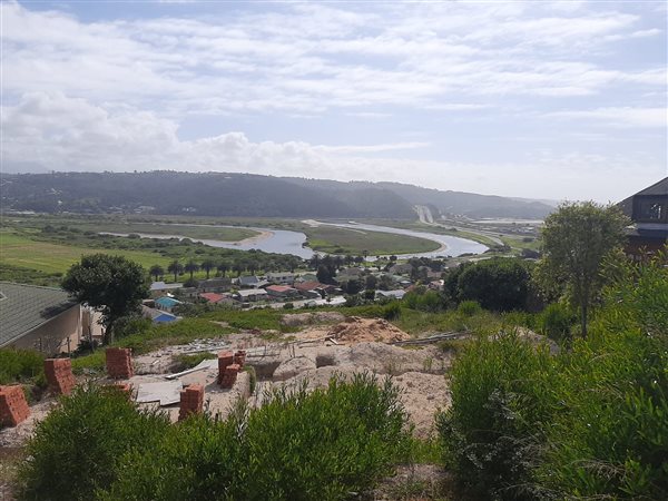 1186 m² Land available in Great Brak River
