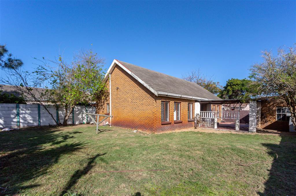 3 Bed House for sale in Bothasig T4701356 Private Property