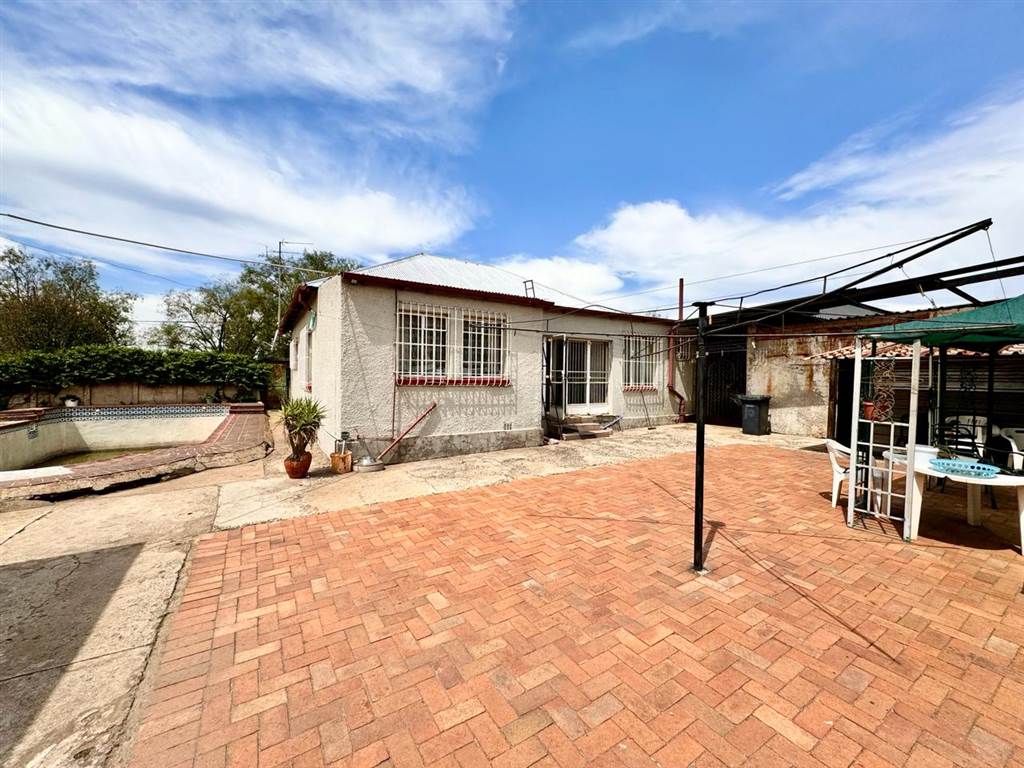 3 Bed Simplex in Brakpan Central photo number 15