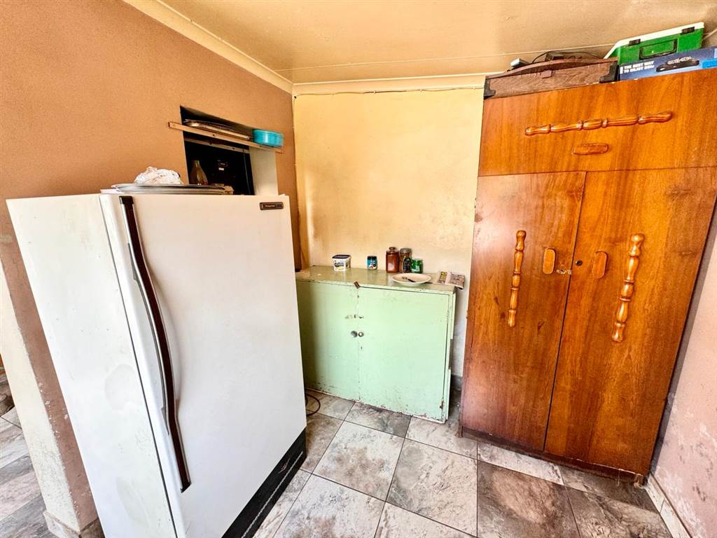 3 Bed Simplex in Brakpan Central photo number 9