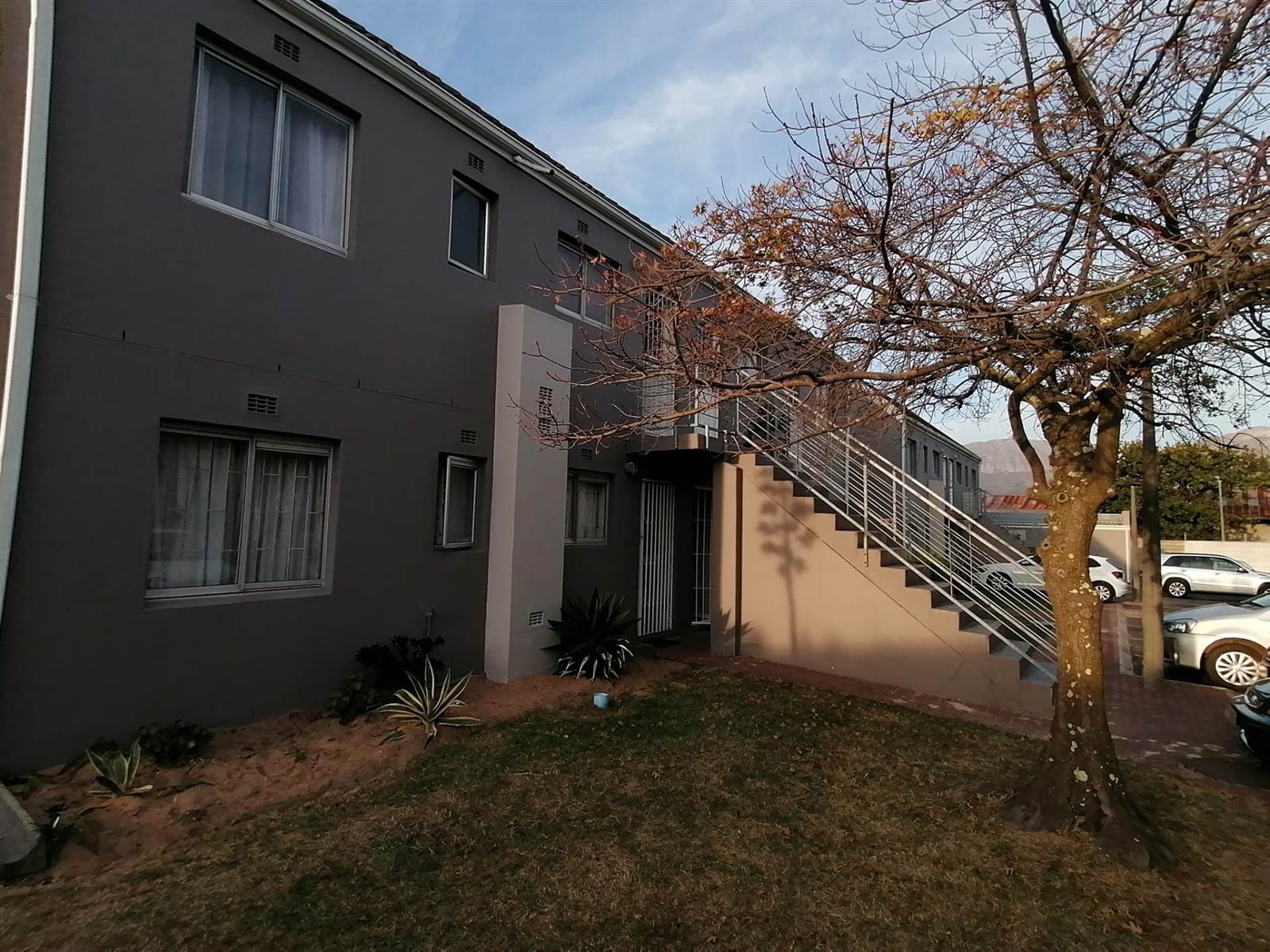 2 Bed Apartment in Paarl photo number 17