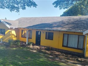 3 Bed Townhouse in Hayfields