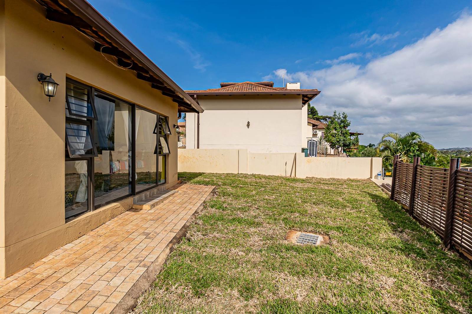 3 Bed Townhouse in Amanzimtoti photo number 24