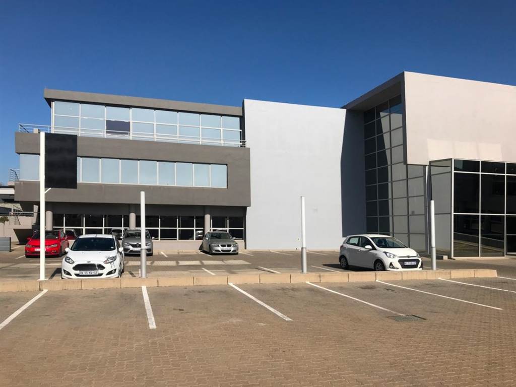 126  m² Office Space in Bedfordview photo number 1