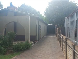 3 Bed House in Roseville