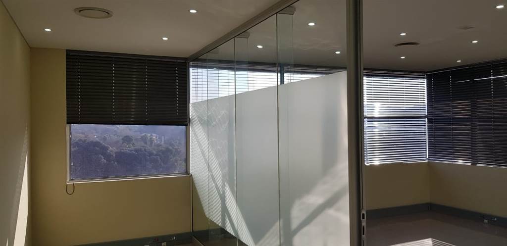 163  m² Office Space in Bedfordview photo number 3